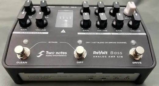 Two Notes - ReVolt Bass Amp Simulator Pedal